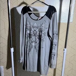 Gray and Black Women's Top